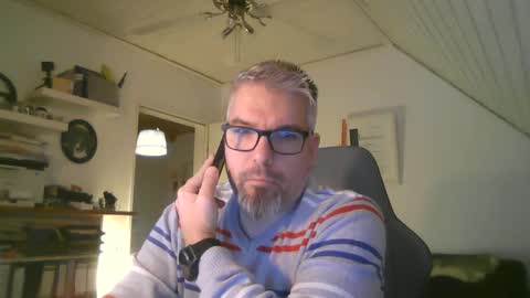 Snapshot of marriedcock1980 chatting on 01.13.25 marriedcock1980 online show from 01.13.25