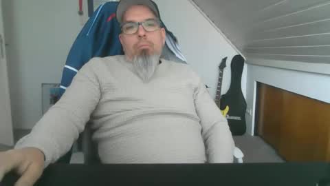 marriedcock1980 online show from 03.27.26