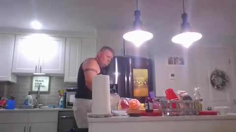 marriedguyold online show from 04.17.26