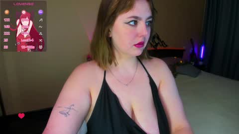 marry_evans_ online show from 04.01.26