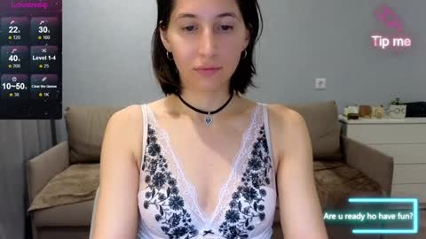 Snapshot of marrycolins chatting on 12.14.24 marrycolins online show from 12.14.24