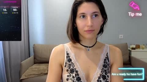 Snapshot of marrycolins chatting on 12.14.24 marrycolins online show from 12.14.24