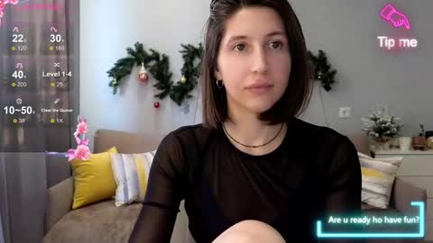 Snapshot of marrycolins chatting on 12.23.24 marrycolins online show from 12.23.24