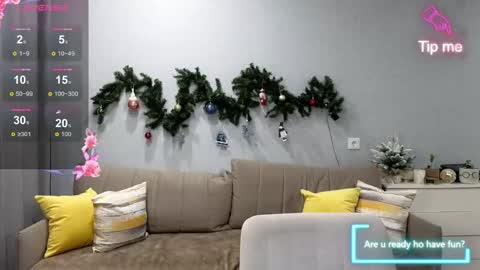 Snapshot of marrycolins chatting on 12.25.24 marrycolins online show from 12.25.24