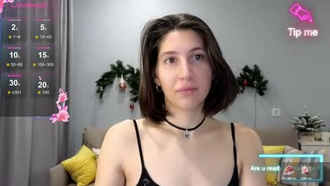 Snapshot of marrycolins chatting on 12.30.24 marrycolins online show from 12.30.24