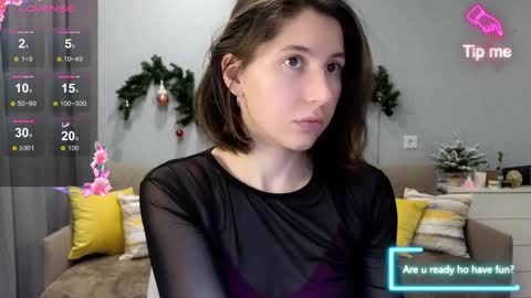 Snapshot of marrycolins chatting on 01.03.25 marrycolins online show from 01.03.25