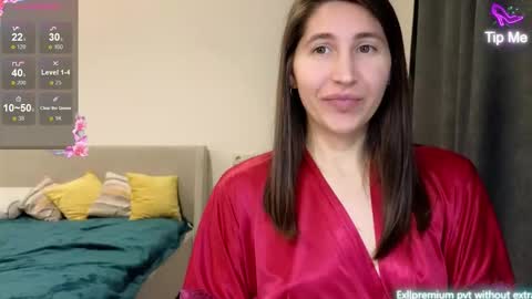 Snapshot of marrycolins chatting on 11.29.25 marrycolins online show from 11.29.25