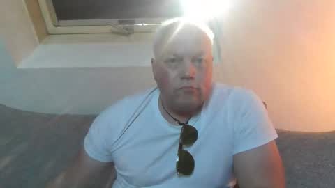 mars0481 online show from 04.25.26