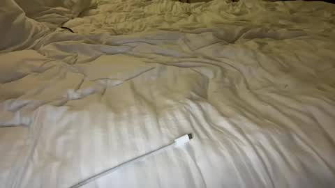 marsandvenera online show from 10.28.25