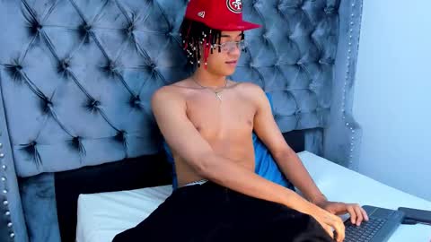 MARSHALL online show from 12.20.25