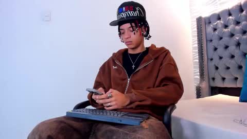 Snapshot of marshall_spencer chatting on 02.11.26 MARSHALL online show from 02.11.26