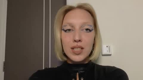 Ultimate Goddess online show from 04.09.26