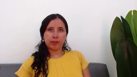 marthina thompson online show from 01.15.25