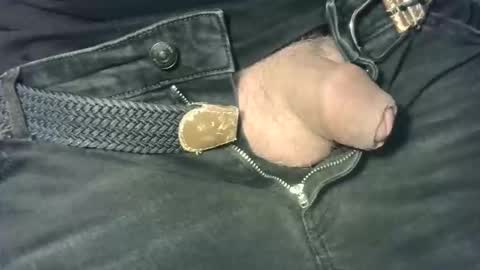 Snapshot of martial04 chatting on 12.03.25 martial04 online show from 12.03.25