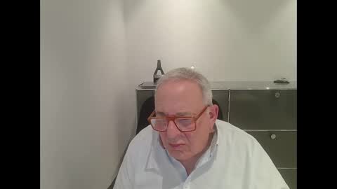 martin_1947 online show from 01.06.25