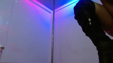 100 explicit here. follow  online show from 07.02.26