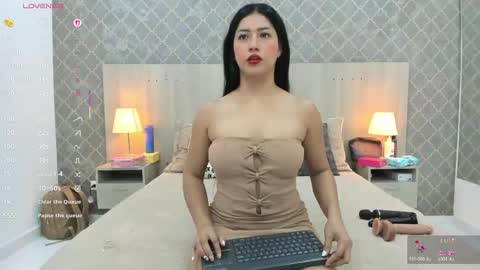 Martina online show from 05.25.26