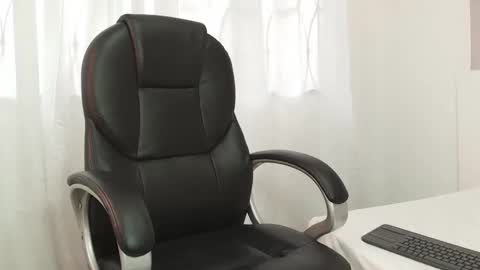 Snapshot of martina_lopezz1 chatting on 03.07.25 Martina online show from 03.07.25