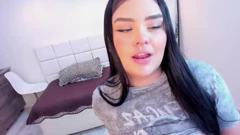 Martina  online show from 11.26.25