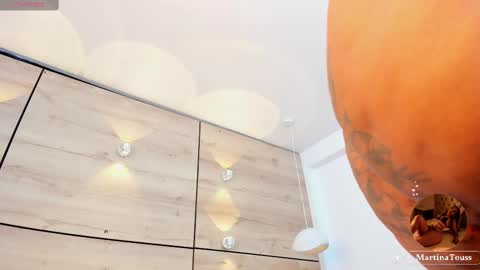 martina touss  online show from 09.18.25