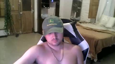 Snapshot of martingillesg chatting on 02.09.26 martingillesg online show from 02.09.26