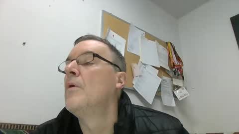 marty1688 online show from 01.01.25