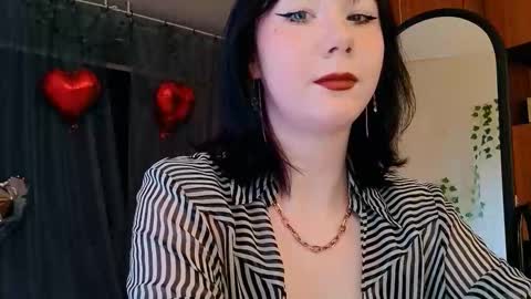 Nancy online show from 03.25.26