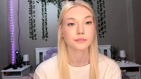 Lisa online show from 01.15.26