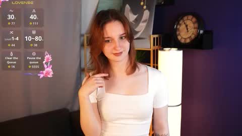 Hello im Caroline online show from 11.13.25
