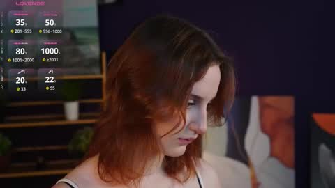 Hello im Caroline online show from 11.23.25