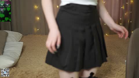 Snapshot of mary_hope_u chatting on 12.13.24 Mary online show from 12.13.24