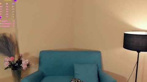 Snapshot of mary_hope_u chatting on 02.07.25 Mary online show from 02.07.25