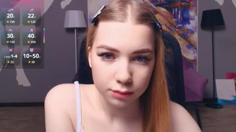 Snapshot of mary_hope_u chatting on 11.29.25 Mary online show from 11.29.25