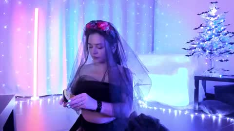 Julia online show from 11.16.25