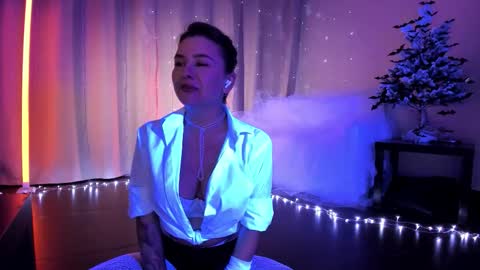 Julia online show from 11.18.25