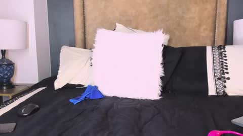   online show from 03.01.25