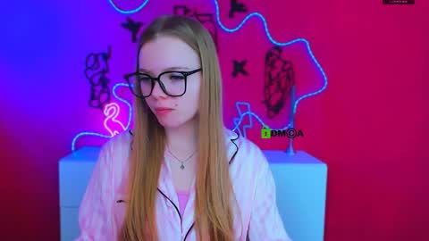 mary skiny online show from 04.04.26