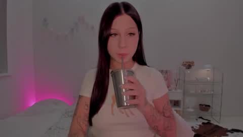 Snapshot of mary_tim chatting on 09.24.25 Maryana online show from 09.24.25