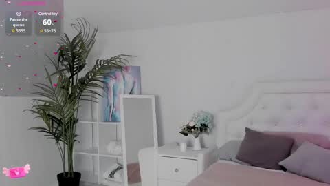 Snapshot of mary_u chatting on 03.06.25 Ur Mary online show from 03.06.25