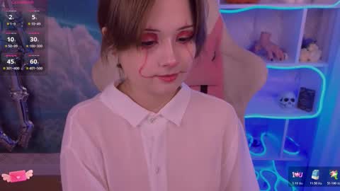 Snapshot of mary_u chatting on 10.31.25 Ur Mary online show from 10.31.25