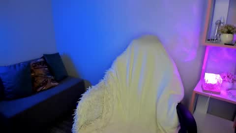 Mary GTM3Mon Wed Thu Sat Sun 0400 am-1030pm online show from 10.14.25