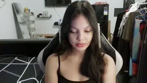 Snapshot of maryan04 chatting on 02.13.26 Natalia online show from 02.13.26