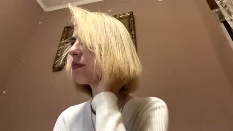 Tessa  online show from 02.08.26