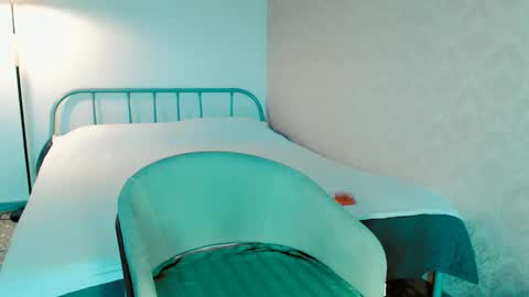 Anna online show from 09.10.25