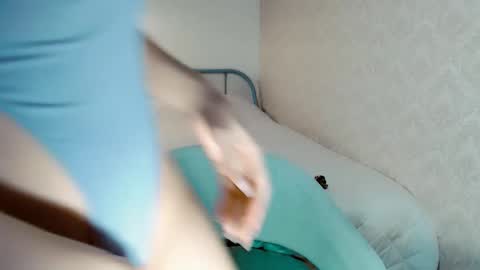 Anna online show from 03.27.26