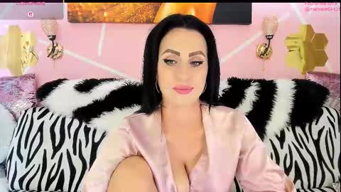 Maryelle online show from 09.27.25