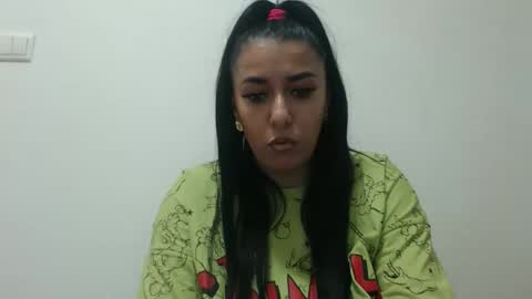 maryem online show from 10.19.25