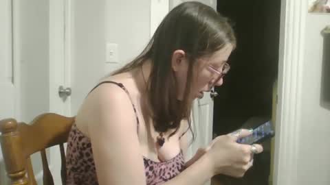 Snapshot of maryjaneflowers chatting on 12.25.24 maryjaneflowers online show from 12.25.24