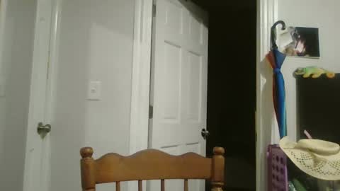 Snapshot of maryjaneflowers chatting on 02.11.25 maryjaneflowers online show from 02.11.25