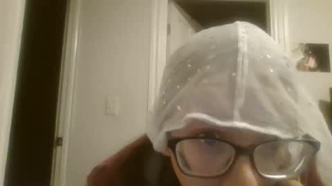 Snapshot of maryjaneflowers chatting on 03.27.26 maryjaneflowers online show from 03.27.26